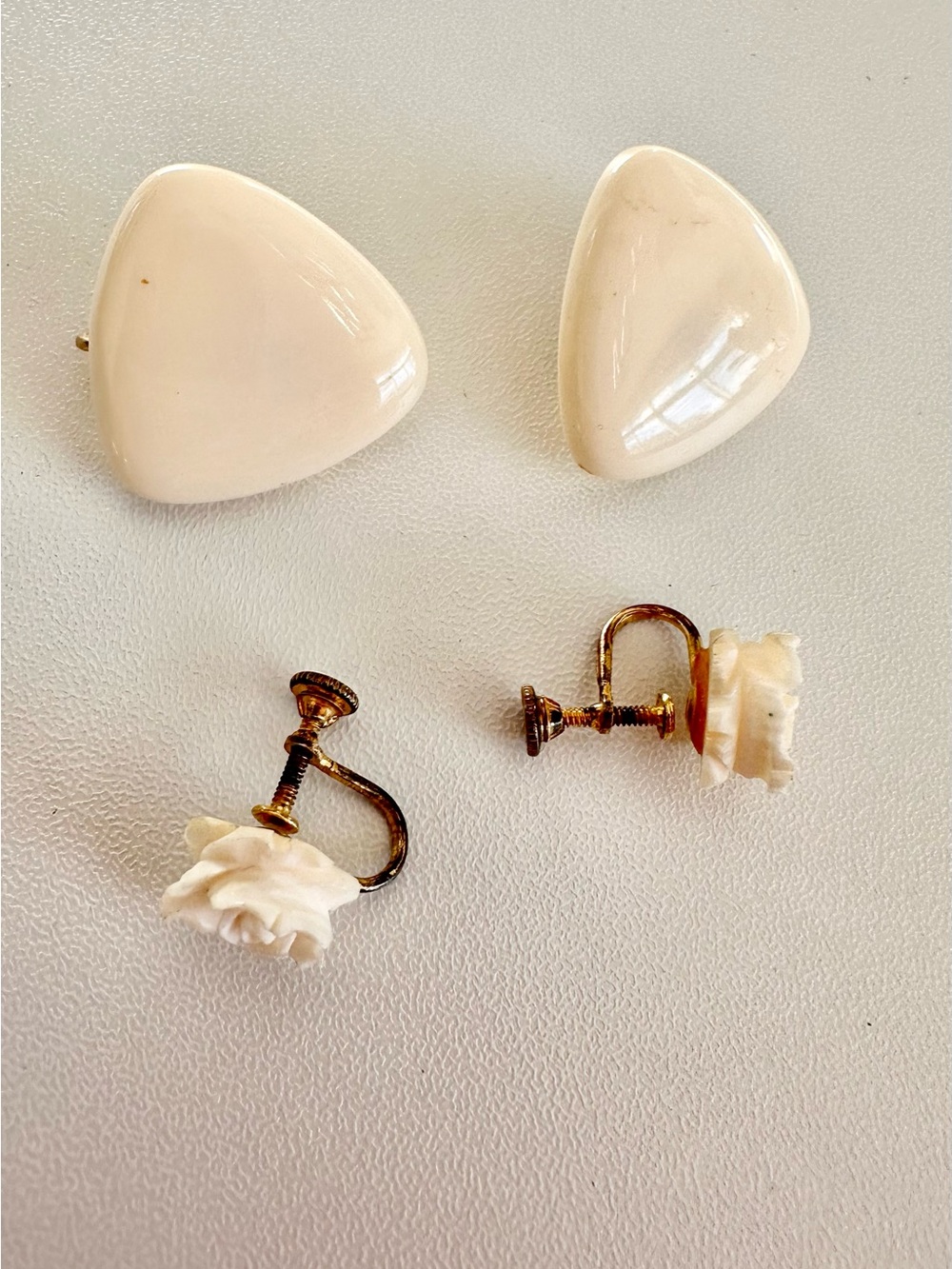 Vintage Elegant Cream Clip-On Earrings Set – Triangular and Floral Styles